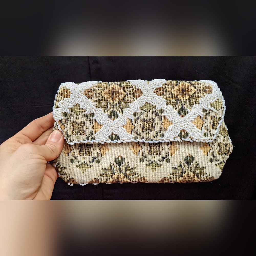 Vintage Beaded Tapestry Clutch Evening Bag/ Wallet